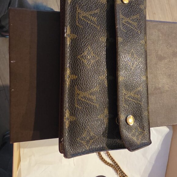 LV Wallet - Picture 4 of 5